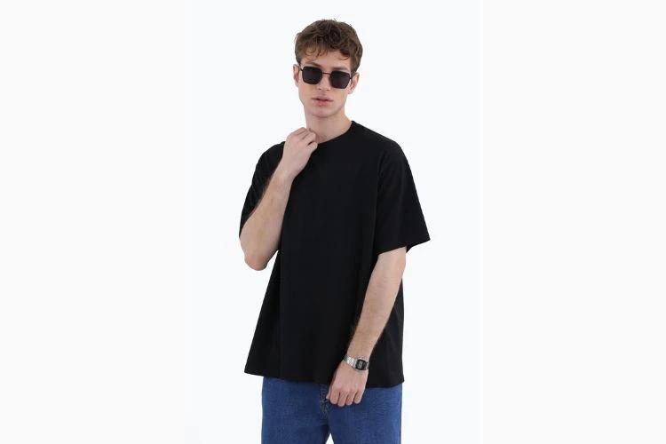 مهمترین نکات نگهداری از تی شرت بیسیک